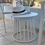 Апартаменты Vasilis Happy Alepou